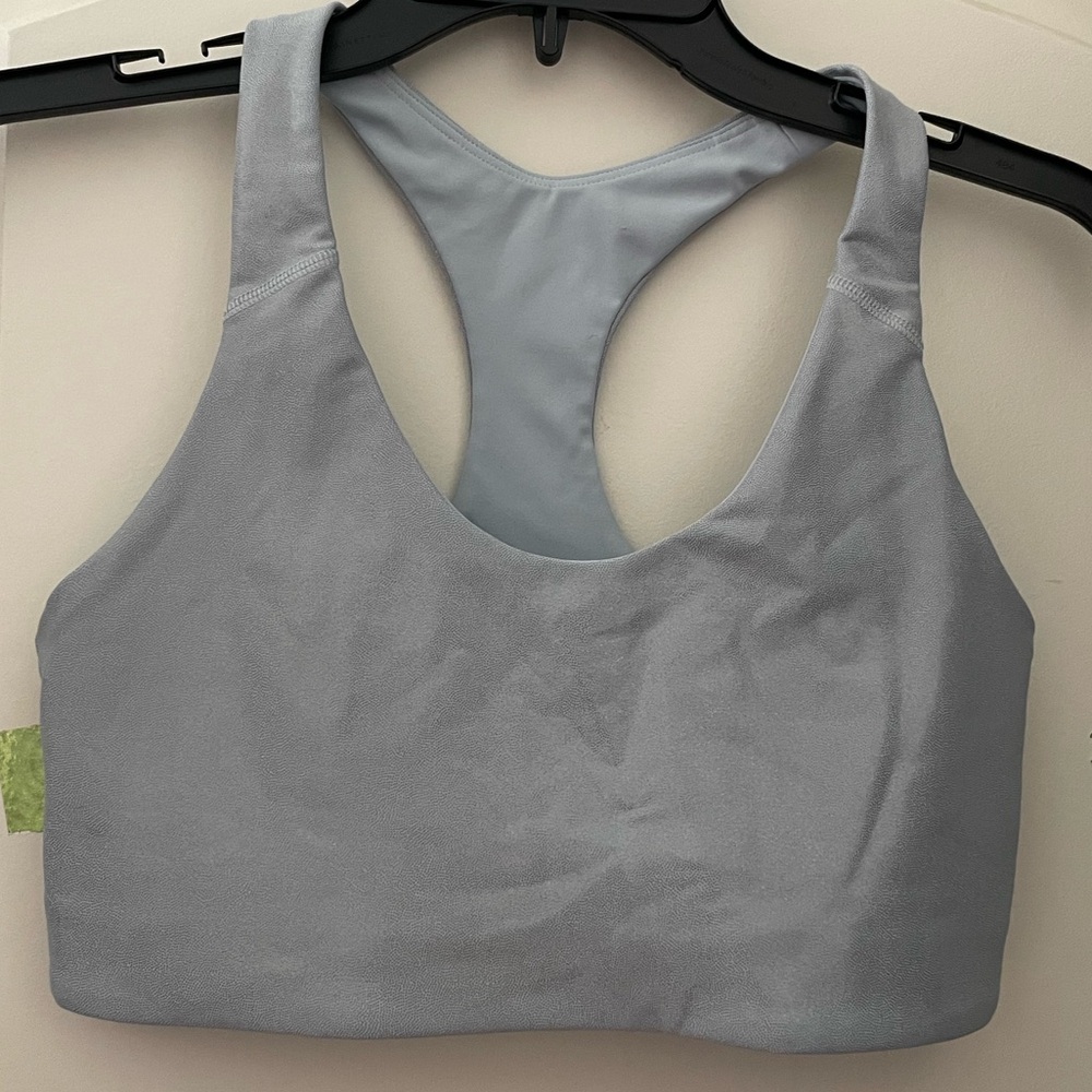 Old navy blue sparkly sports bra 
Size medium